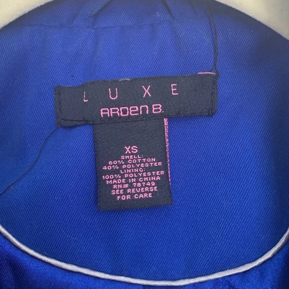 Arden B Navy Blazer - Picture 2 of 5